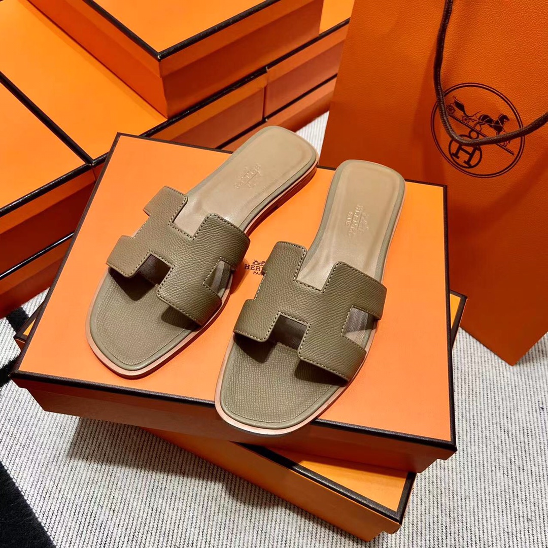 에르메스 올수공 오란 슬리퍼 샌들 앱송 118